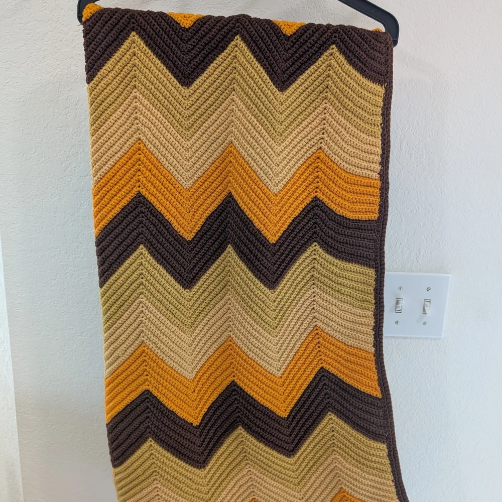 Handmade Crochet Chevron Afghan Blanket Retro 70s Earth Tones Orange Brown